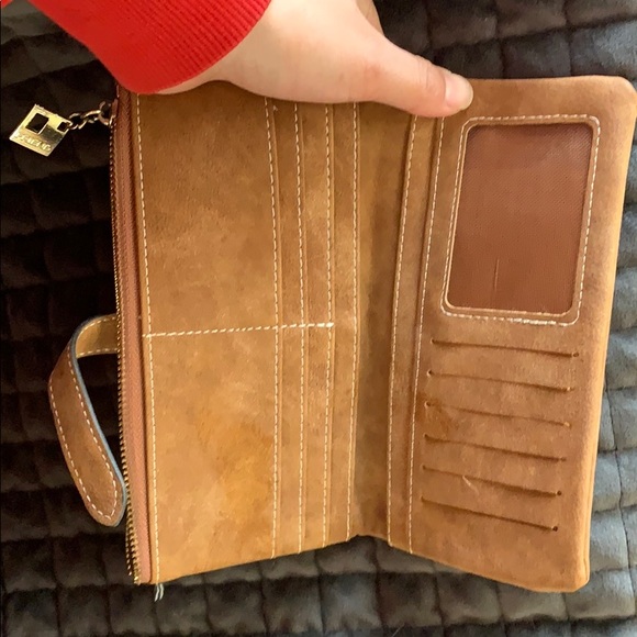 Wallet - Picture 2 of 2